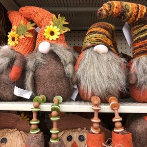 Meet your Posher, Shelly